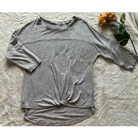 Chance or Fate Knot Front Top Size Large - Picture 1 of 6